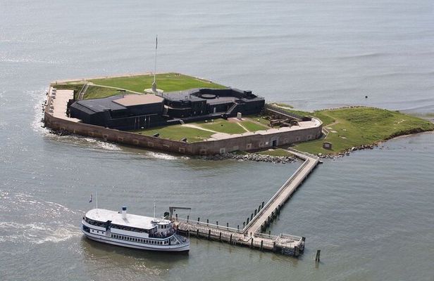 Fort Sumter Admission and Self-Guided Tour with Roundtrip Ferry