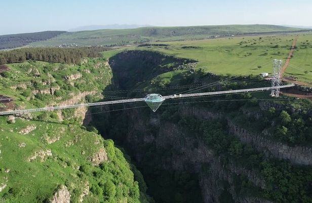 8-Nights 9-Days Private Tour in Georgia with Pick Up