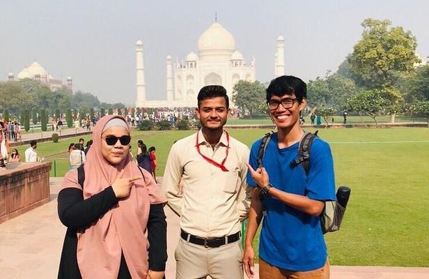 Taj Mahal Tour From Delhi by Car - All Inclusive