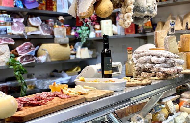Tasty Florence Street Food with Guided Walking of the City