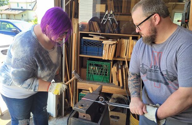 2 Hour Blacksmithing Experience in Niagara (Craft Class/Activity)