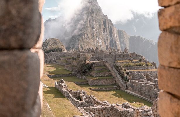 Machu Picchu Full-Day Tour by Train from Cusco - Small Group