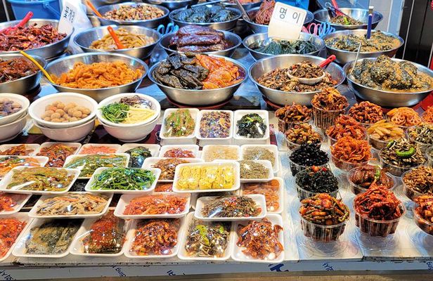 Busan Dialect Class with local snack