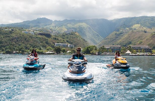 2-hour Jet Ski outing in Puna'auia