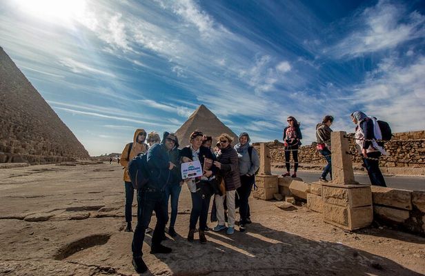 Cairo Full Day Tour from Alexandria by Car