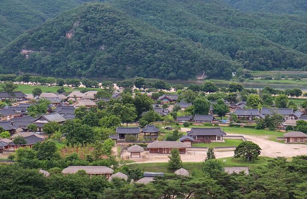 Andong Hahoe Village & Face mask show from Busan