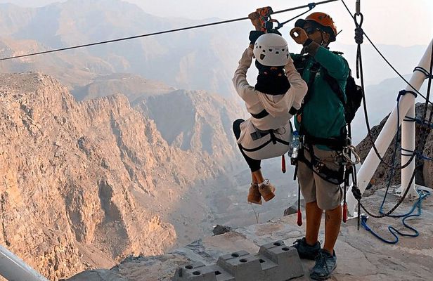 Jebel Jais Sky Tour – World’s Longest Zipline Tour From Dubai