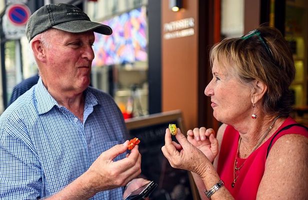 Paris: St Germain Food Tour with 10+ French Delicacies Tastings