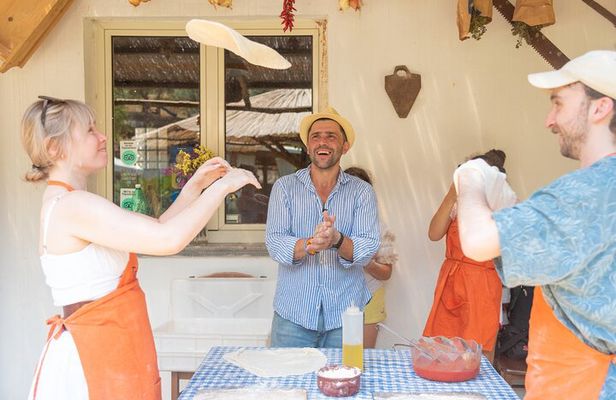 Pizza School with Wine and Limoncello Tasting in a Local Farm