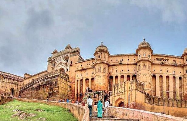 Jaipur Sightseeing with Licensed Guide Custom Hours, Itinerary