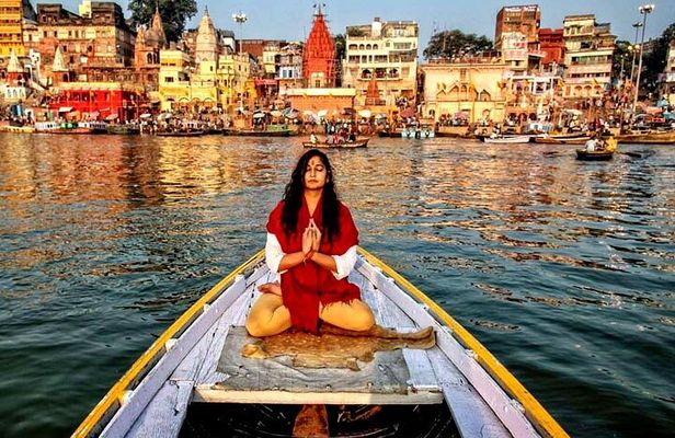 7-Day Private Tour of Delhi, Jaipur, Agra, Ayodhya, Lucknow and Varanasi