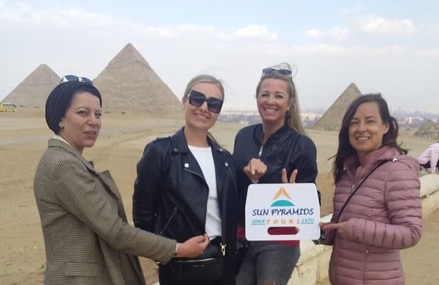 Giza Pyramids & Sphinx From Cairo Airport or Hotels - Private Guided Tour
