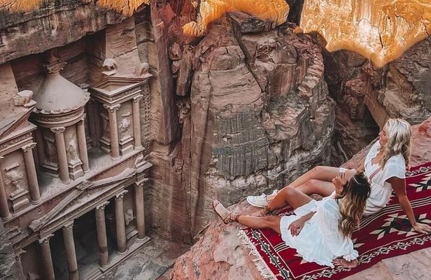 Petra Private Full-Day Tour