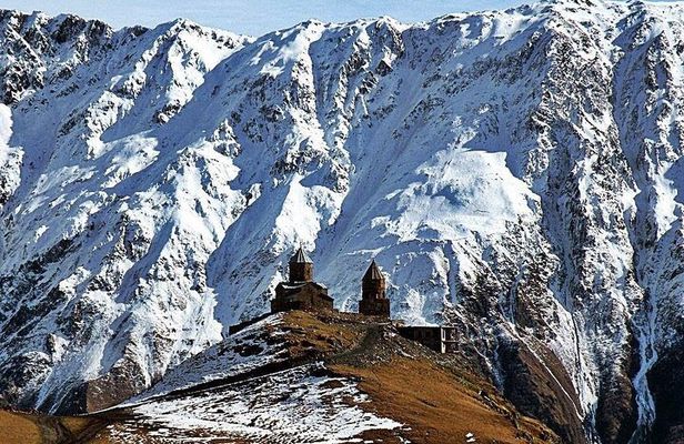 Day Tour Tbilisi – Ananuri – Kazbegi – Tbilisi