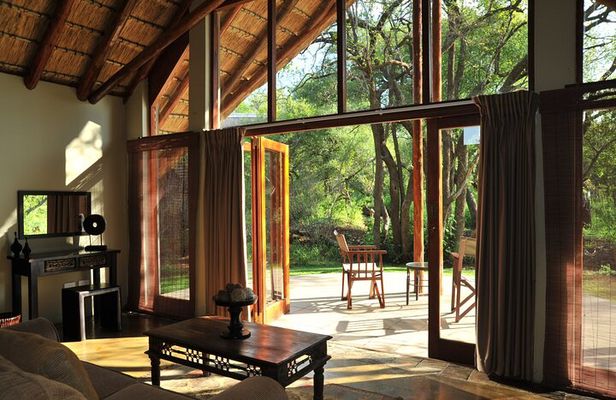 2 Day Pilanesberg ultimate Luxury Safari 