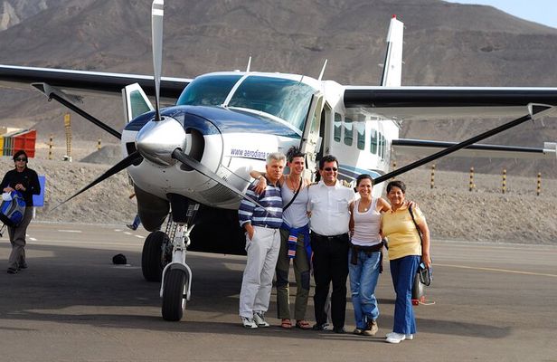 Nazca Lines & Ballestas Islands Private Tour Bus&Flight from Lima
