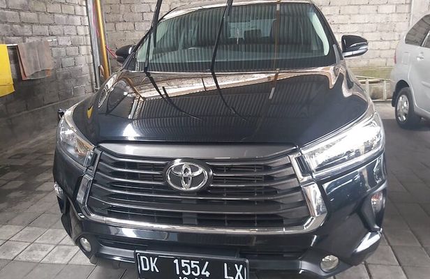 Bali Car Charter With Toyota Innova 