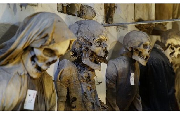 Guided Bike Tour to the Capuchin Catacombs