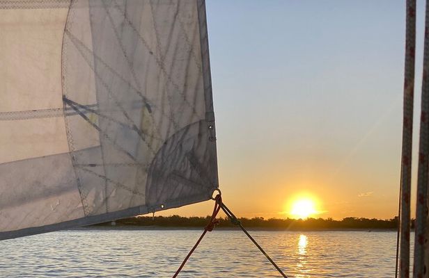 Gold Coast Sunset Sailing Cruise with snacks & bubbles