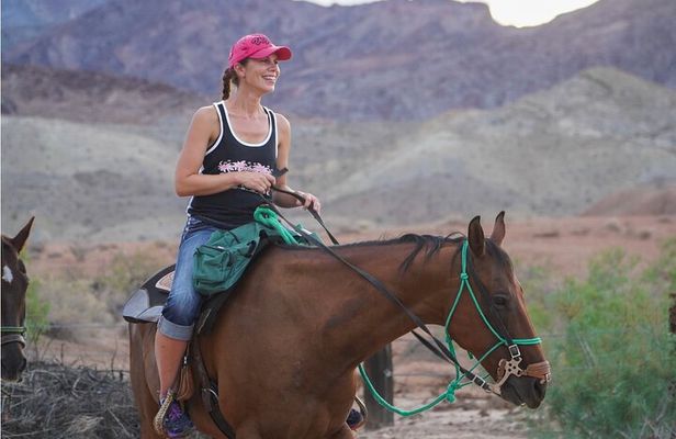 Evening Horseback Ride in Las Vegas