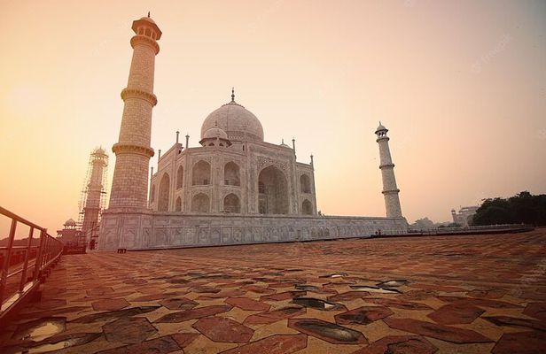 From Delhi: Golden Triangle Private Tour with Hotels 