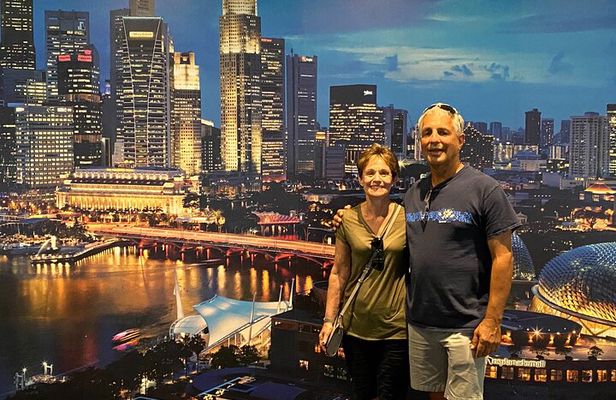Night Tour with Light Show, Night market In English &German