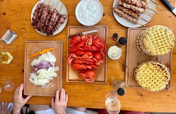 Souvlaki Cooking Class with Locals – Transfer Included