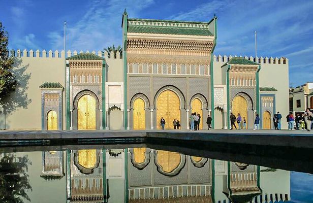Casablanca to Fez Private Transfer with Full Fez Tour and Lunch