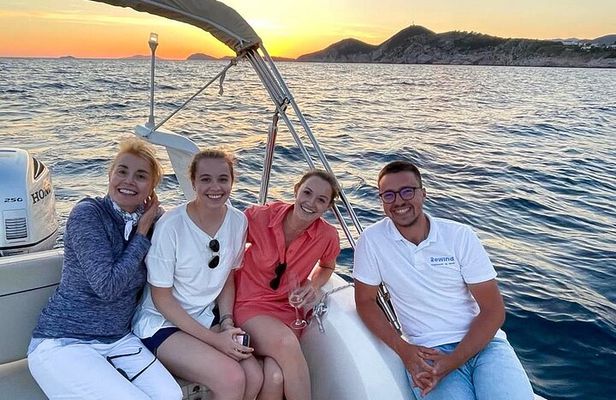 Prosecco & Sunsets: Private Dubrovnik Cruise