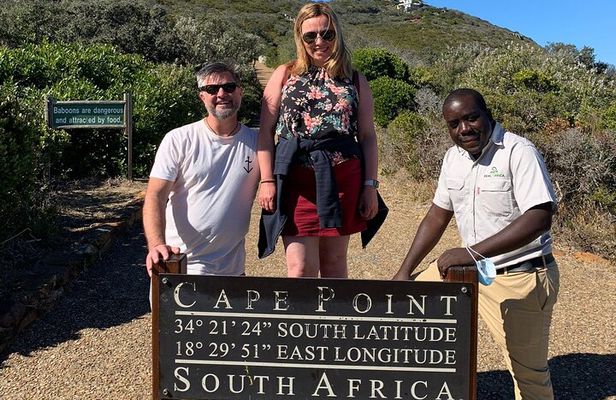 Cape of Good Hope, Cape Point, Penguins & Bo Kaap Full-Day Tour