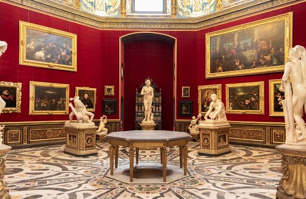 Private Walking Tour of Uffizi Gallery
