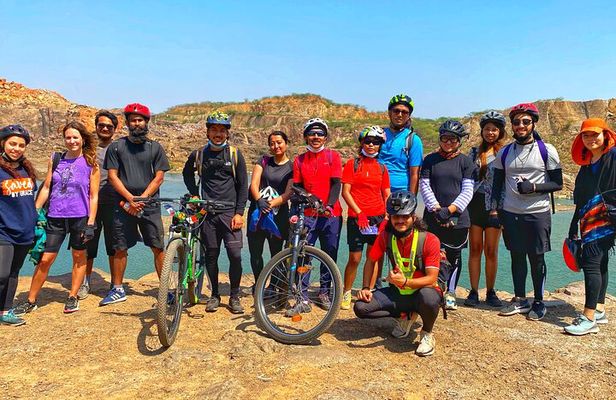 Premium Delhi Aravalli Organic Cycle Tour - A glimpse of Real and Rural India