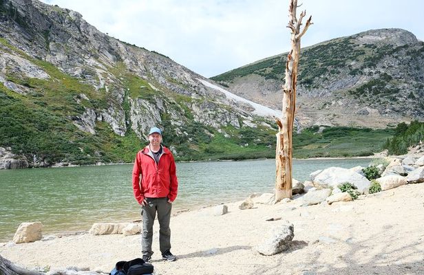 Guided hike in Rockies - Half Day Trip