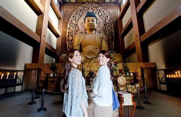 Hakata Temples & Doll Painting Experience Walking Tour with Guide