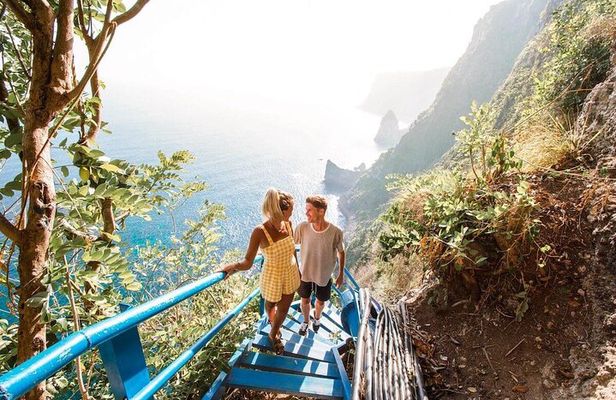 Nusa Penida Hidden Waterfall & Secret Beach Adventure (Private & All-inclusive)