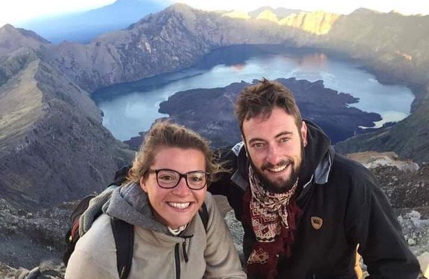 Mount Rinjani 2D 1N trekking to summit