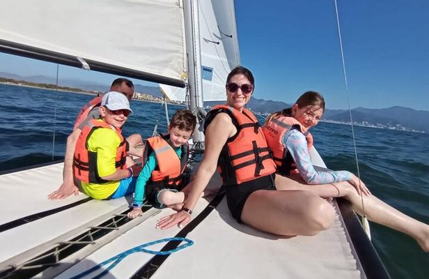 Discover Hobie-Cat Sailing and Fish your own Lunch