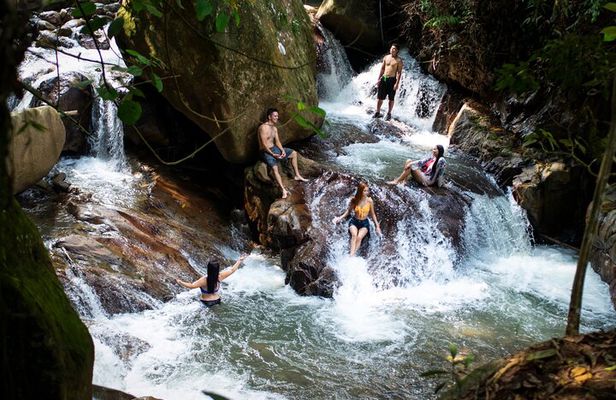 A day to enjoy nature and have an adventure in the Jordan river