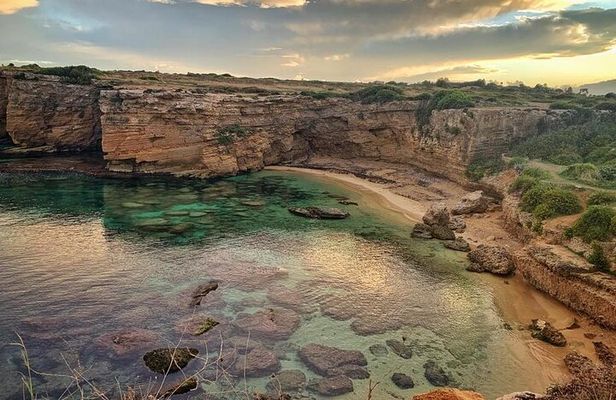 Boat tour in Pillirina, sea caves and Ortigia and prosecco