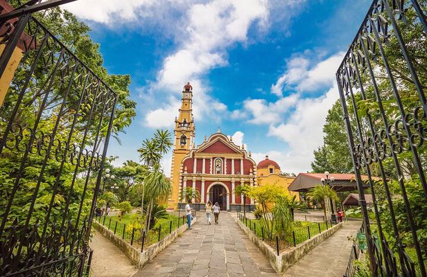 Xalapa with the Magic Towns of Coatepec and Xico