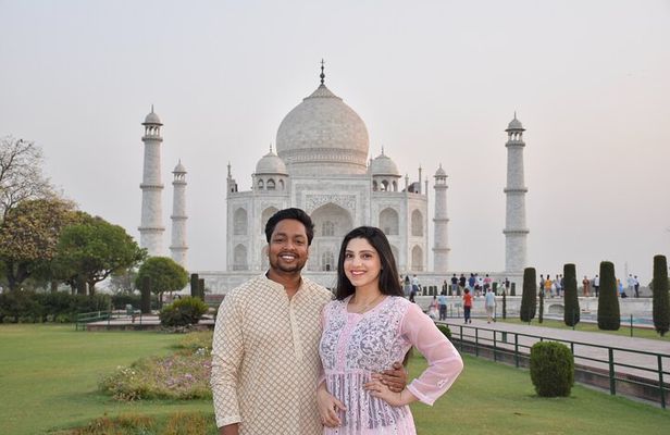 Sunrise And Sunset Private Taj Mahal Tour From Delhi