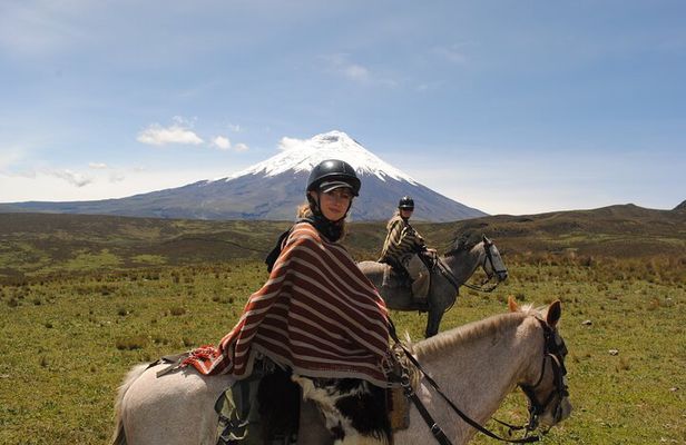 Hiking in the Andes – the Avenue of Volcanoes 6 Days