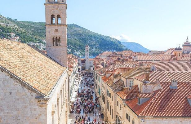 Dubrovnik Old Town & City Walls: Private Half-Day Walking Tour