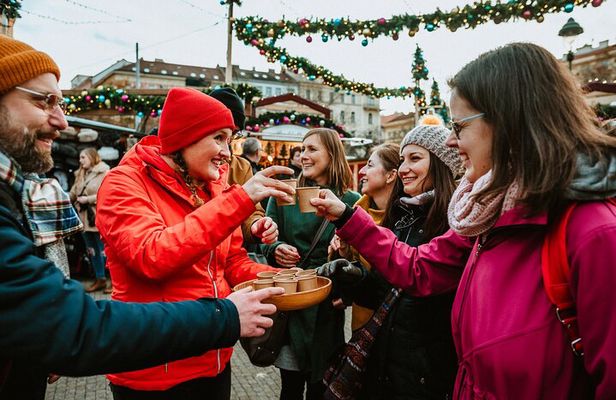 Tour 3 Magical Prague Markets with Locals, Christmas Goodies incl
