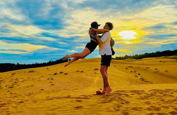 From Da Lat to Mui Ne Day Trip "Sunset Tour" | Private Jeep