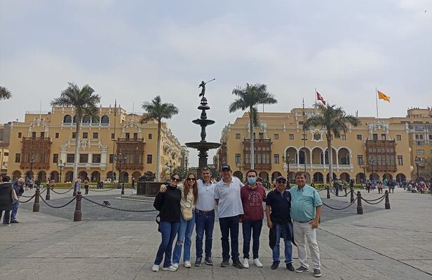 Historical Center / Catacombs Tour