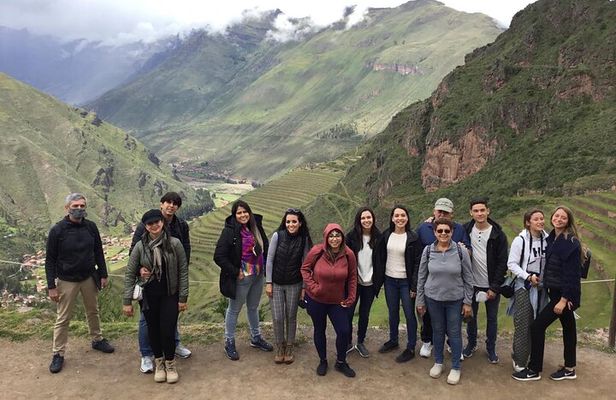 From Cusco: Sacred Valley with Lunch