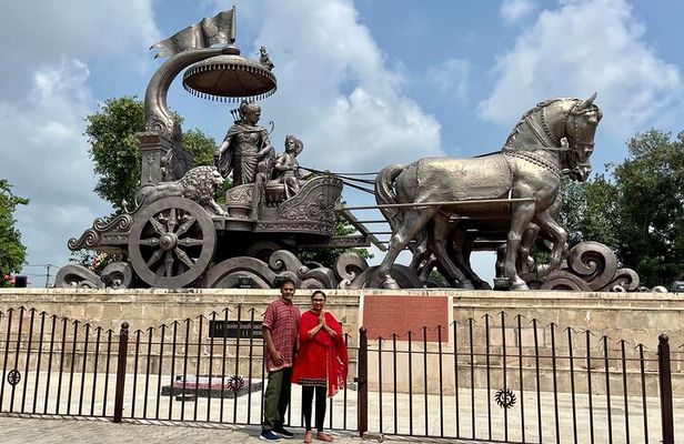 Spiritual Gems of Kurukshetra Private Day Trip From Delhi