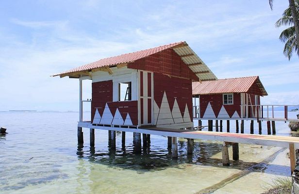 1 Night Bungalow Over the Water in San Blas Islands