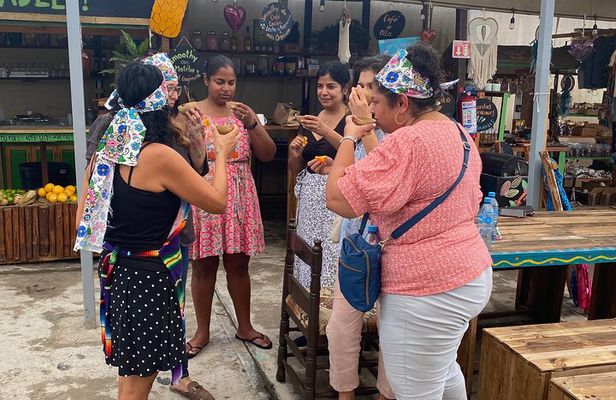 Cooking classes + margaritas and mezcal tasting
